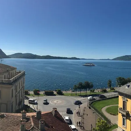 Lejlighed Luxury Penthouse With Wonderfull View Verbania