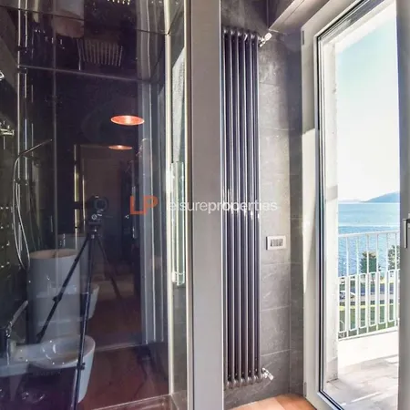 Luxury Penthouse With Wonderfull View Verbania