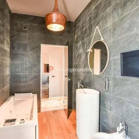 Luxury Penthouse With Wonderfull View Verbania
